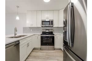 26 Plantation Drive 202, Vero Beach, FL 32966, Vero Beach, FL 32966 - MLS#R11158280