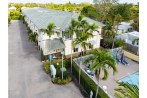 518 Federal Highway, Lake Worth Beach, FL 33460 - MLS#R11158297