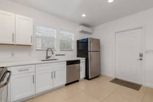 2350 Parker Avenue, West Palm Beach, FL 33401 - MLS#R11158317