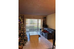 4147 90th Avenue, Coral Springs, FL 33065 - MLS#R11158323