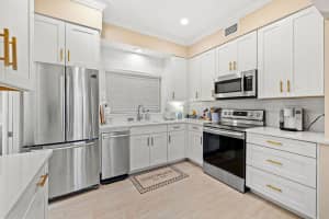 5025 Harmony Circle Circle, Vero Beach, FL 32967 - MLS#R11158345