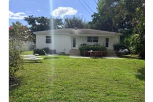 937 Upland Road, West Palm Beach, FL 33401 - MLS#R11158349