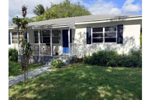 937 Upland Road, West Palm Beach, FL 33401 - MLS#R11158349