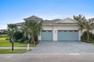 110 SE Via Verona, Port St. Lucie, FL 34984, Port Saint Lucie, FL 34984 - MLS#R11158350