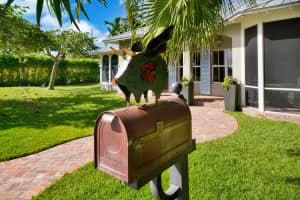 137 Oak Street, Lantana, FL 33462 - MLS#R11158374