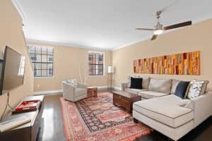 656 Fern Street, West Palm Beach, FL 33401 - MLS#R11158403