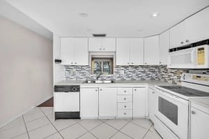 2302 Lucaya Lane #D2, Coconut Creek, FL 33067, Coconut Creek, FL 33067 - MLS#R11158428