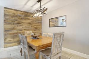 1002 Avenue E E, Fort Pierce, FL 34950, Fort Pierce, FL 34950 - MLS#R11158446