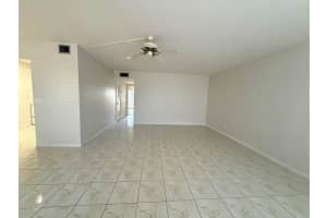 313 Greenbrier B, West Palm Beach, FL 33417, West Palm Beach, FL 33417 - MLS#R11158462