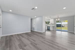 2075 7th Court, Vero Beach, FL 32962 - MLS#R11158464