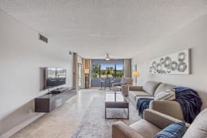 7649 Tahiti Lane, Lake Worth, FL 33467 - MLS#R11158477