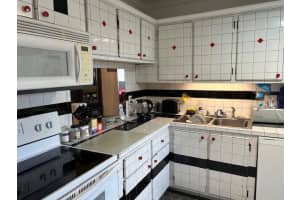 225 Lake Meryl Drive, West Palm Beach, FL 33411 - MLS#R11158489