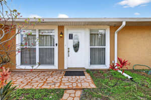 331 Camelot Drive, Port Saint Lucie, FL 34983 - MLS#R11158520