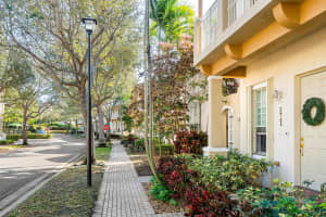 510 24th Avenue, Boynton Beach, FL 33426 - MLS#R11158521