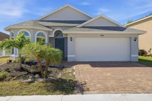 425 Seafoam Circle, Fort Pierce, FL 34945 - MLS#R11158525