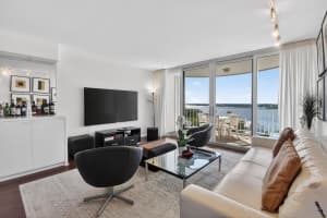 2295 Ocean Boulevard, Palm Beach, FL 33480 - MLS#R11158540