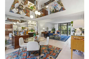 2520 Presidential Way, West Palm Beach, FL 33401 - MLS#R11158557