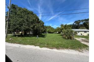 312 18th Street, Fort Pierce, FL 34950 - MLS#R11158571