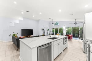 9702 Harbour Lake Circle, Boynton Beach, FL 33437 - MLS#R11158574