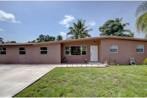 612 Hibiscus Drive, Royal Palm Beach, FL 33411 - MLS#R11158581