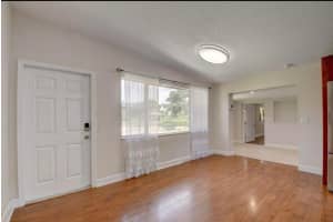 612 Hibiscus Drive, Royal Palm Beach, FL 33411 - MLS#R11158581