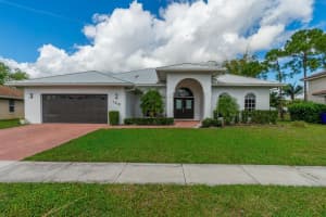 120 Saratoga Boulevard, Royal Palm Beach, FL 33411 - MLS#R11158597