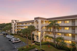 4735 Lucerne Lakes Boulevard, Lake Worth, FL 33467 - MLS#R11158617