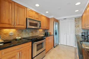 899 Jeffery Street, Boca Raton, FL 33487 - MLS#R11158618