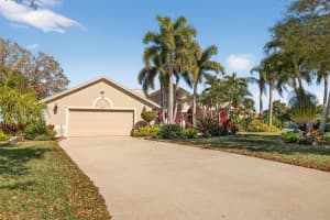 411 Thistle Trail, Port Saint Lucie, FL 34953 - MLS#R11158649