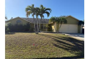 222 Sw Fairchild Avenue, Port St. Lucie, Fl 34984, Port Saint Lucie