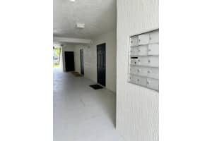 803 Villa Circle, Boynton Beach, FL 33435 - MLS#R11158692