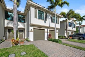 6013 Woods Edge Circle, Riviera Beach, Fl 33410, Riviera Beach
