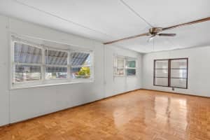 50 Grande Vista Way, Port Saint Lucie, FL 34952 - MLS#R11158717