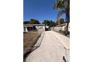 431 Pensacola Drive, Lake Worth, FL 33462 - MLS#R11158718