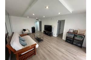 500 Executive Center Drive, West Palm Beach, FL 33401 - MLS#R11158734