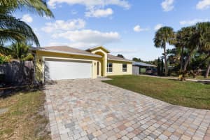 3037 Iris Street, Stuart, FL 34997 - MLS#R11158762