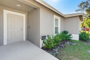 521 Colonial Street, Port Saint Lucie, FL 34983 - MLS#R11158830