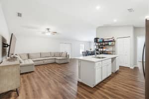 521 Colonial Street, Port Saint Lucie, FL 34983 - MLS#R11158830