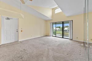 1106 Green Pine Boulevard, West Palm Beach, FL 33409 - MLS#R11158844