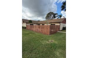 1040 Summit Place Circle B, West Palm Beach, Fl 33415, West Palm Beach