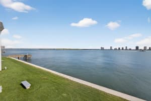 100 Shore Court 208, North Palm Beach, Fl 33408, North Palm Beach