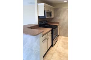 3 Crossings Circle, Boynton Beach, FL 33435 - MLS#R11158916