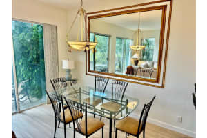 107 Resort Lane, Palm Beach Gardens, FL 33418 - MLS#R11158943