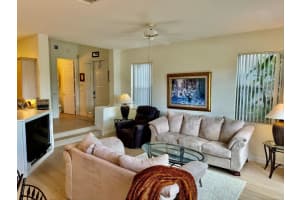 107 Resort Lane, Palm Beach Gardens, FL 33418 - MLS#R11158943