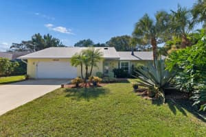 8816 May Terrace, Hobe Sound, FL 33455 - MLS#R11158969