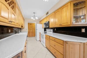 800 Jeffery Street, Boca Raton, FL 33487 - MLS#R11158990