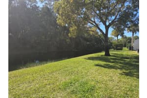 118 Lake Olive Drive, West Palm Beach, FL 33411 - MLS#R11158996