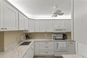 10155 Mangrove Drive, Boynton Beach, FL 33437 - MLS#R11159036