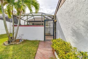 6343 Pinehurst Circle, Tamarac, FL 33321 - MLS#R11159055