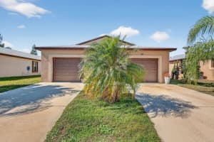 34 Nogales Way, Port Saint Lucie, FL 34952 - MLS#R11159056